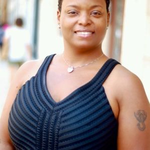 Meet your Posher, Shenika